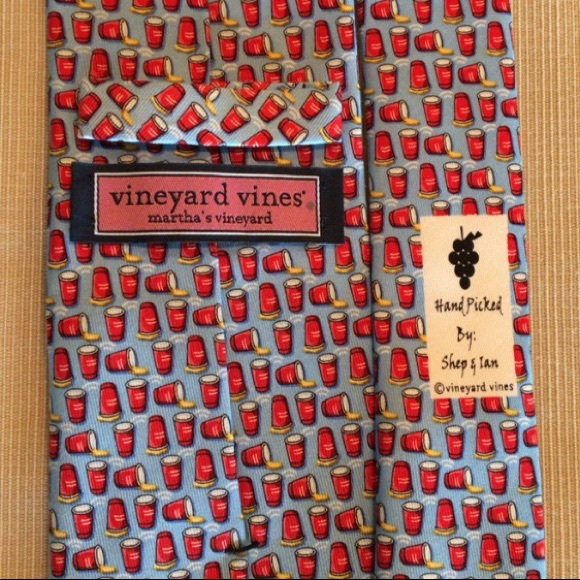 RARE Vineyard Vines Red Flip Cup Tie - Picture 8 of 8